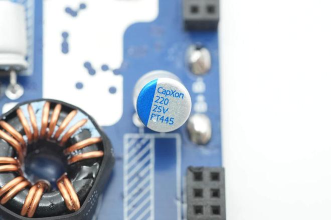 C方案绿联100W大功率快充移动电源拆解冰球突破内置智融科技SW6301 SO(图6)