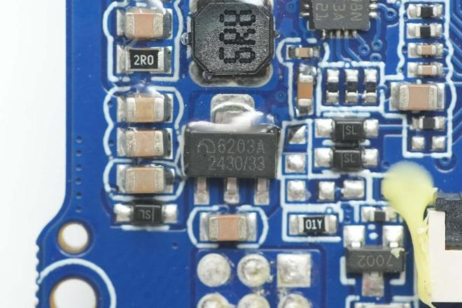 C方案绿联100W大功率快充移动电源拆解冰球突破内置智融科技SW6301 SO(图12)